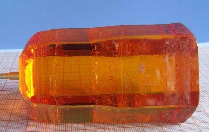 LGS crystal